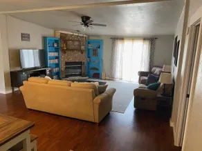 Lounging Lakehouse - Image 3