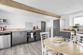 2 Bed Cottage, Central Braunton nr Surf Beaches - Image 5