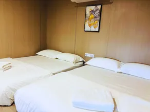 5 mins to A’ Famosa | Stylish Room | Oasis - Image 5