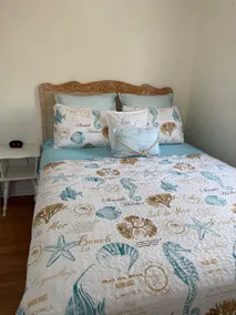 2BR Beach Cottage & Water View - Image 4