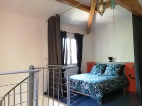 Quiet and air-conditioned house - Image 5
