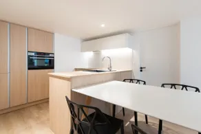 Le 101 | Designer Duplex | Office Wi-Fi | Downtown Train Station - Image 2