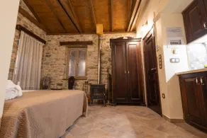 Pelasgos Guesthouse 2 - Image 2