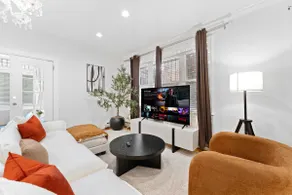 Urban Rustic Escape |6BR|Sleeps 20| NYC in 10 Min - Image 5