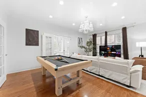 Urban Rustic Escape |6BR|Sleeps 20| NYC in 10 Min - Image 3