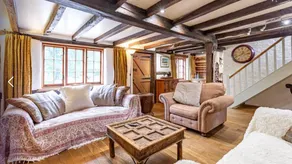 beautiful period Grade II Listed Cottage - Image 2