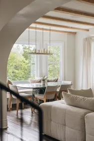 Northern Maple Lodge: Luxurious Nordic Experience - Image 3