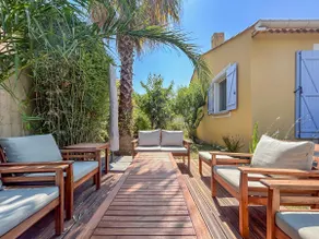 Villa with Private Pool in Castries – Near Montpellier - Image 5