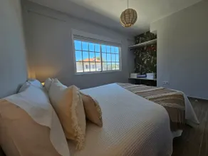 Oceanfront, right on Playa Samil - Image 2