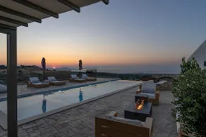 Luxury Villa Maximus - With Private Heated Pool - Image 2
