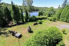 Lake getaway - Image 4