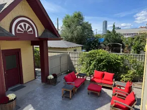 Downtown Kelowna Carriage House - Image 2