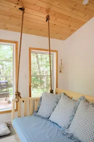 2BR charming cottage w/ Hot tub & cozy firepit - Image 3