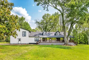 2 Fishing Ponds, 5 Acres of Privacy - Image 3