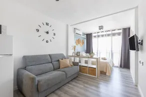 Cozy Studio Near Beach&Lakes - Image 4