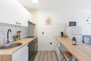 Cozy Studio Near Beach&Lakes - Image 3