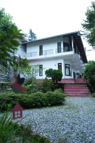 Lakeside Studio - Naukuchiatal - Image 2