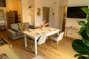 Elegant holiday home - Image 3