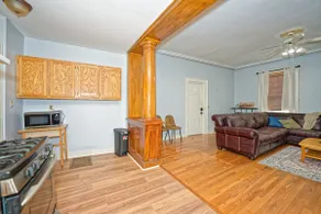 Comfy & Convenient 2-Bed Fl 1 Apt @DowntownAlbany - Image 5