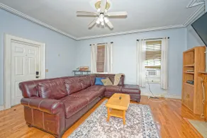 Comfy & Convenient 2-Bed Fl 1 Apt @DowntownAlbany - Image 3