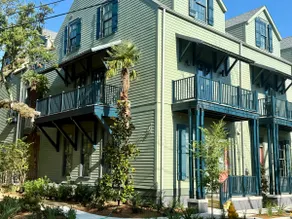The Pullman House Downtown #824 w/ Heated Pool - Image 3