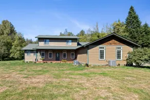 Kuma Tako's Secluded Mt Rainier Retreat - Image 5