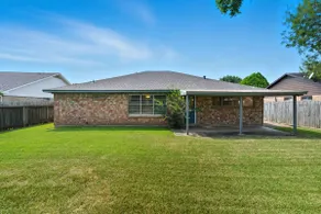 Clean & Cozy 3BR - NASA/Clear Lake/Webster Area - Image 5