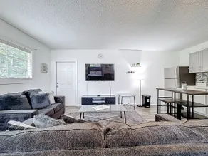 Comfy Studio Farm Stay - Image 5