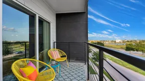 LUX 1B1B-Parking,Pool,Gym,Prvt Patio near Trails - Image 5