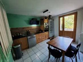 Garden-level house in Pontaix - Image 5