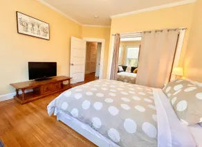 Cozy Hidden Gem in Mission - Image 3