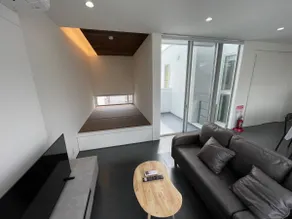 A newly built 2023 designer rental villa that can accommodate up to 7 people. - Image 3