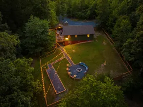 Fox&Hound Cabin: Cold Plunge, Sauna, Hot Tub, Dogs - Image 2