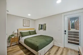 Cozy Pet-Friendly 2BR CapHill Apt | 5 Min Metro - Image 4