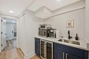 Cozy Pet-Friendly 2BR CapHill Apt | 5 Min Metro - Image 5