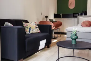 Chic and cozy accommodation! - Image 2