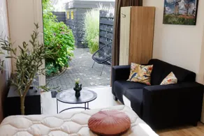 Chic and cozy accommodation! - Image 3