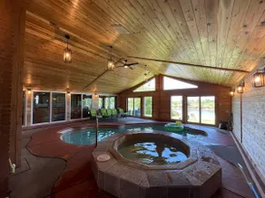Chesapeake Bay Retreat Waterfront Indoor Pool - Image 2