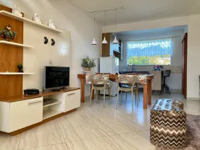Central and Cozy Loft – Next to the Forum - Image 5