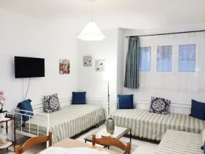 Spacious Labrini's Apartment in Ioannina - Image 3
