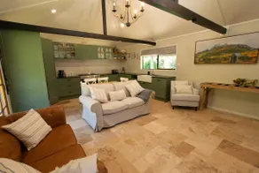 Charming 3 bedroom cottage in Belli Park - Image 4
