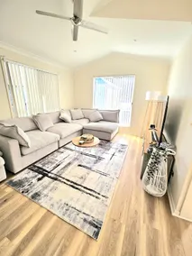Cosy Villa - Pool Tennis & More| Pay 2 Stay 3 - Image 2