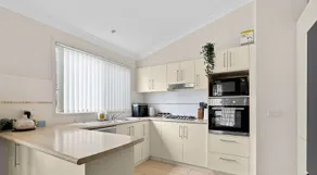 Cosy Villa - Pool Tennis & More| Pay 2 Stay 3 - Image 4