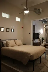 PERFECTcondo downtown next 2 Hard Rock/5 min 2 OTR - Image 4