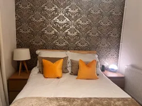 A Cosy Home From Home - Image 5
