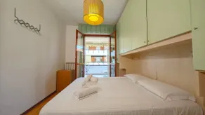 Hostdomus - Love Boat - Image 2