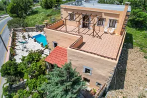 Traditional Villa with pool in Sfakia - Image 5
