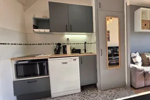 Duplex / Port d'Hyères / Air conditioning / Terrace - Image 3