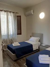 Ground floor apartment Castel d'Ario - Image 4