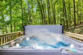 Family Cabin | Views + Fire Pit + Hot Tub + Games - Image 4